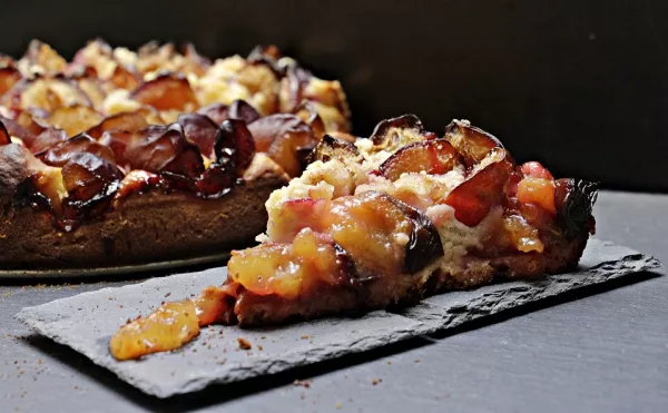 Kuchenblech mit Zwetschgendatschi Kuchenblech mit Zwetschgendatschi