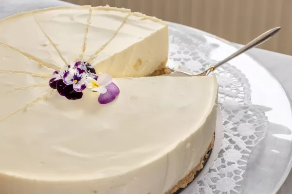 Springform mit Kuchen Springform mit Kuchen
